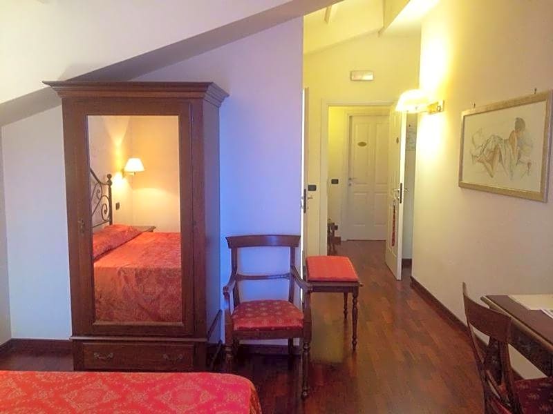 Villa Chiara Hotel