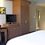Courtyard by Marriott Asheville Airport