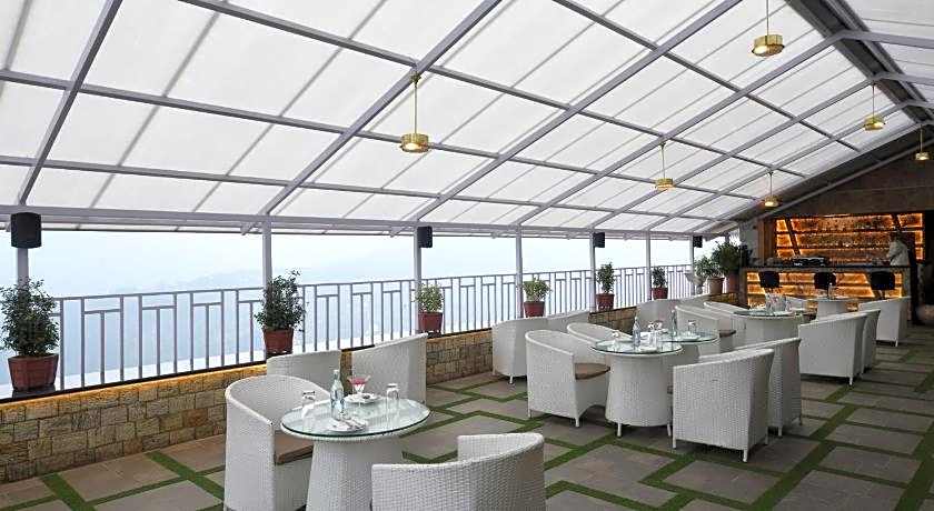 Ramada by Wyndham Gangtok Hotel & Casino Golden