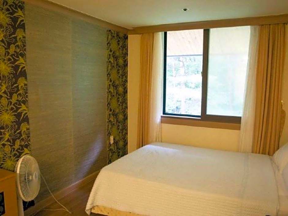 Osaek Greenyard Hotel