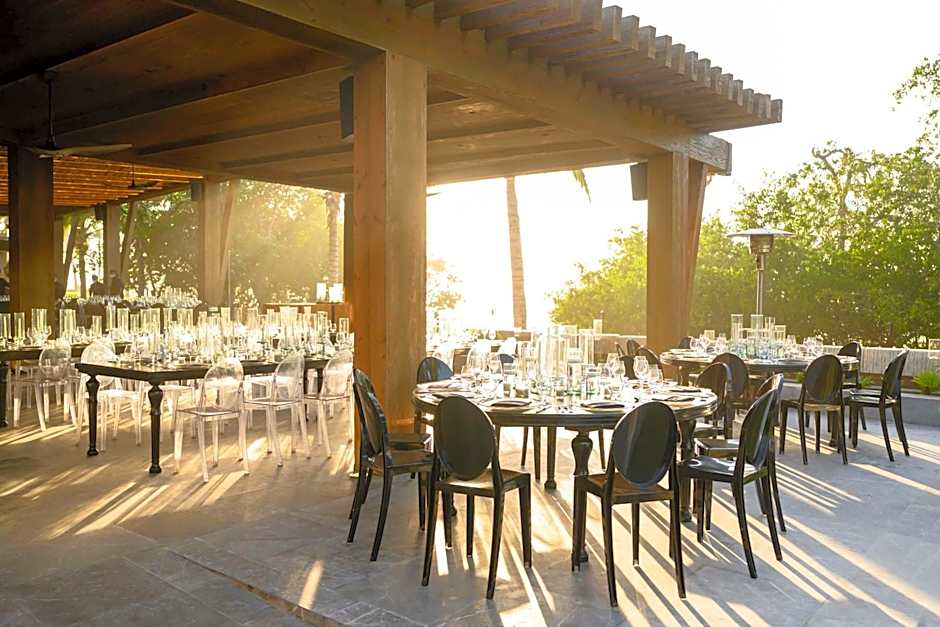 Conrad Punta de Mita