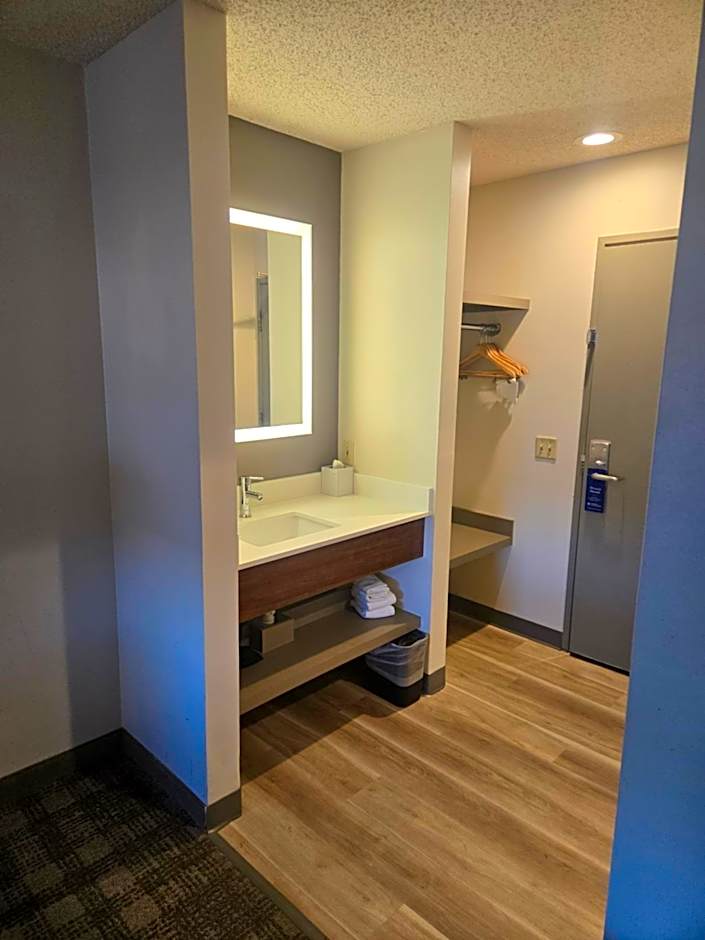 Best Western North I-25 Hotel