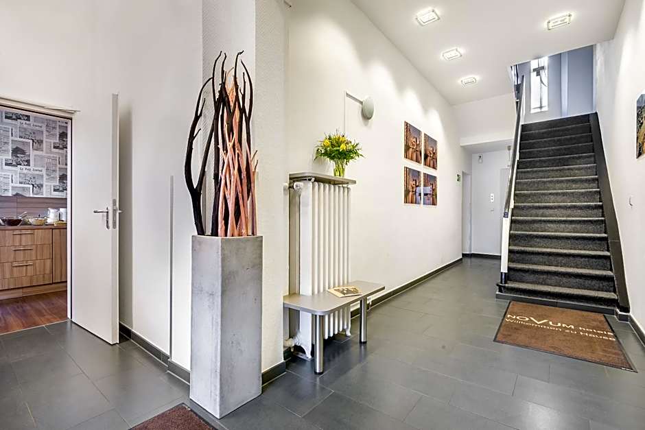 Signature Hotel Astoria