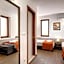 Panorama Blue Family Hotel and Free parking