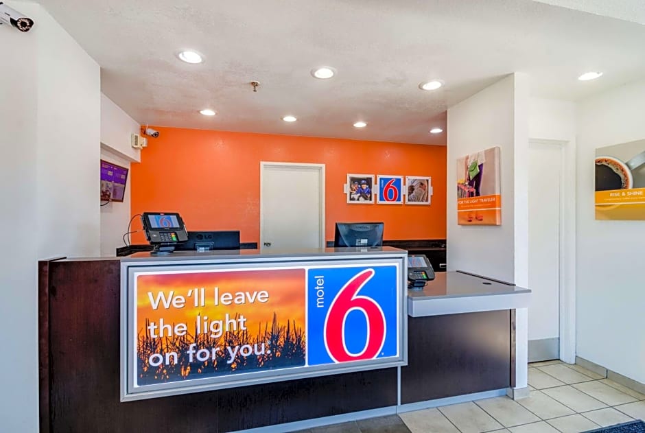 Motel 6-Schiller Park, IL - Chicago O'Hare