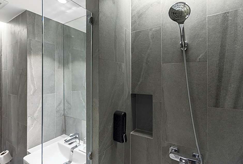 XOTEL