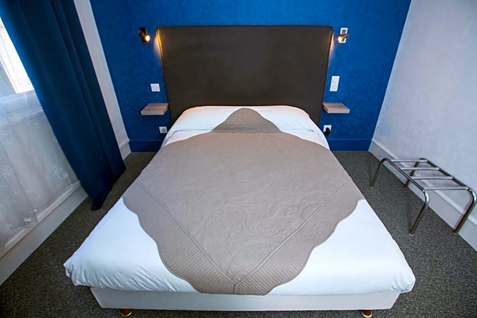 Brit Hotel Terminus