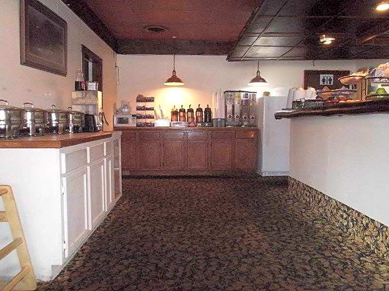 Best Western Village Inn