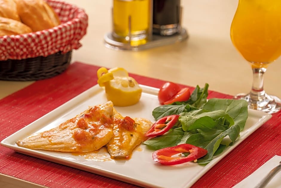 Ibis Izmir Alsancak