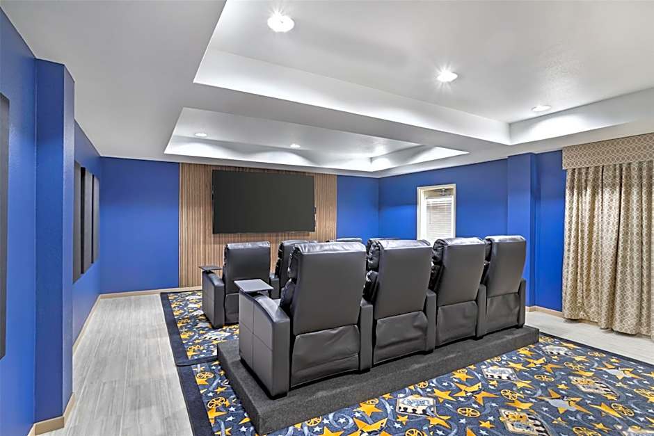 Best Western Plus Executive Hotel And Suites