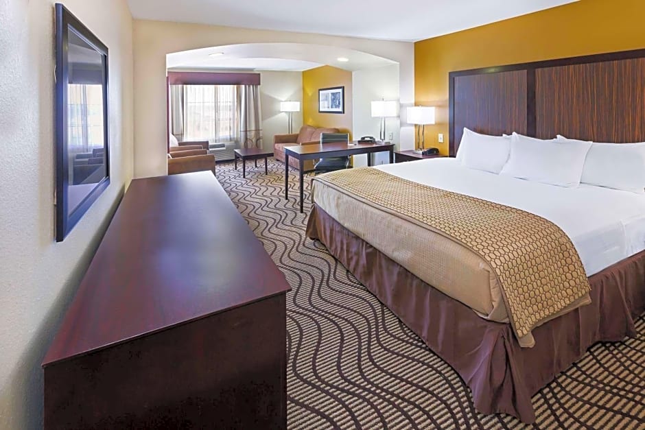 La Quinta by Wyndham Floresville