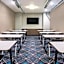 La Quinta Inn & Suites by Wyndham Baltimore Downtown