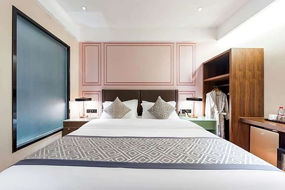 GEM Hotel Luoyang Longmen High Speed Railway Station Univerisity Town