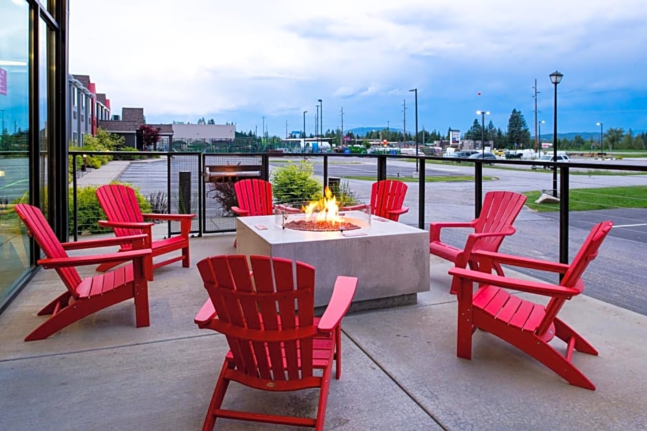 Hotel Ruby Sandpoint