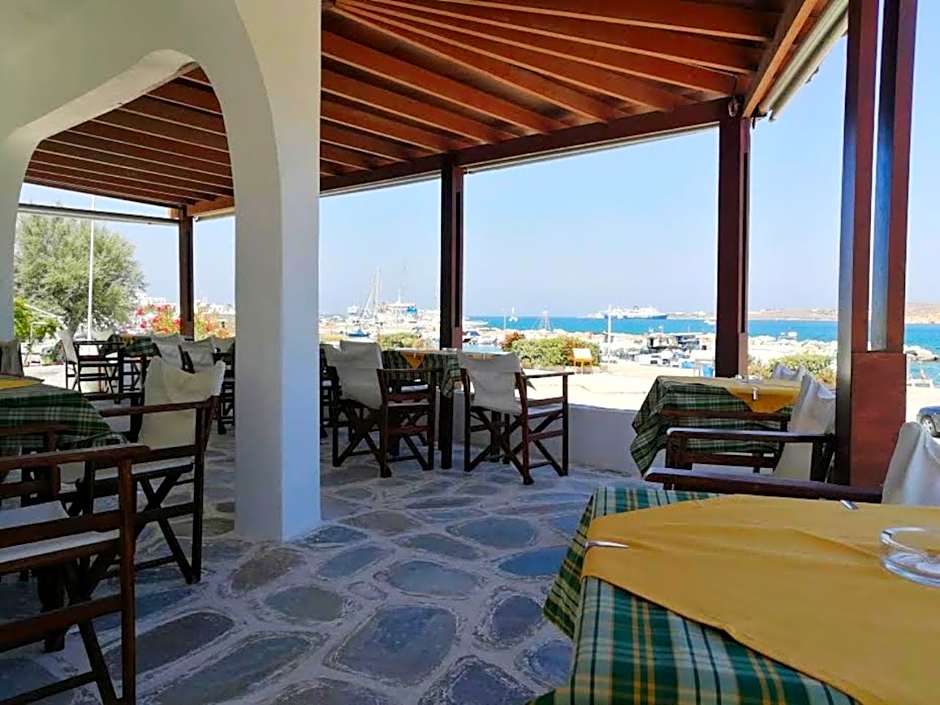 Asterias Hotel - Seafront