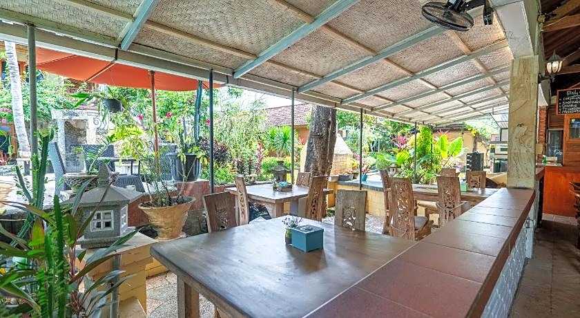 Deutsches-Eck Rikesti Hotel