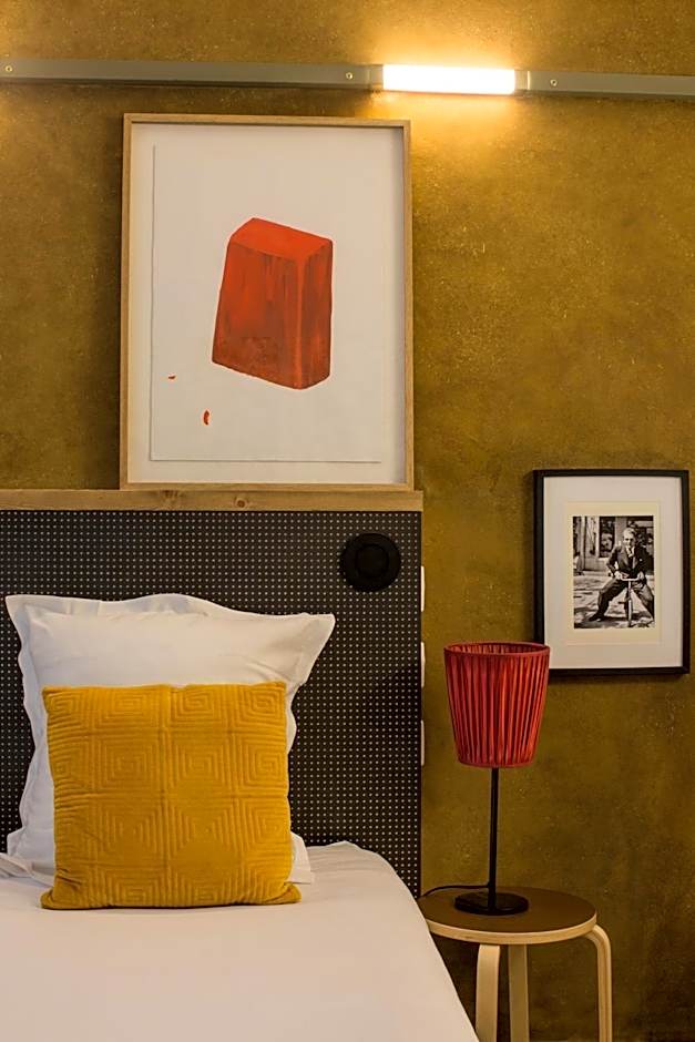 Hotel La Nouvelle Republique