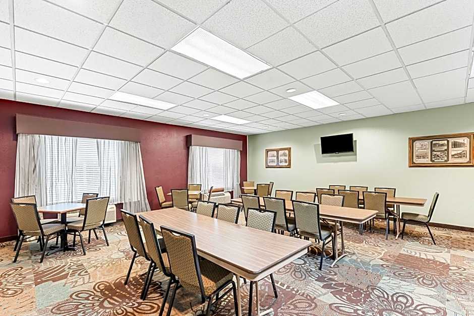 Best Western Holiday Manor