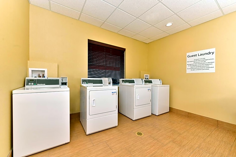 Holiday Inn Express & Suites Peekskill-Lower Hudson Valley By IHG