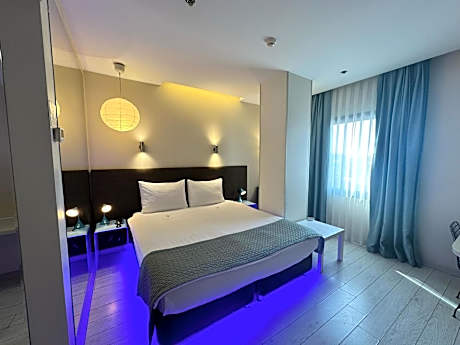 Standard Double Room with Extra Bed