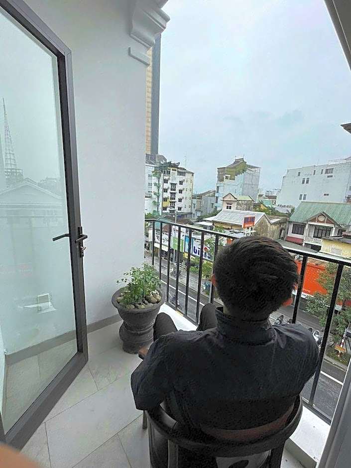 Jade Hotel Hue