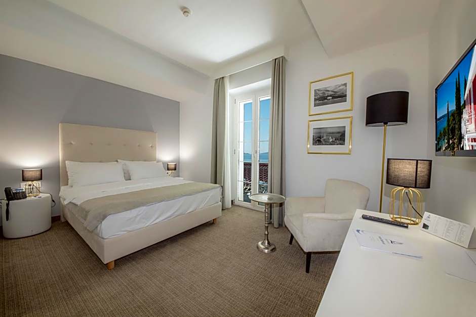 Aminess Bellevue Hotel