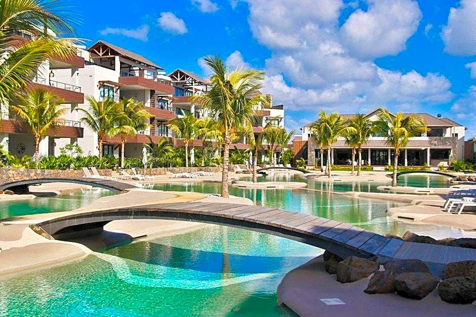 Choisy Les Bains Apartments with Lagoon Pool by LOV Mauritius