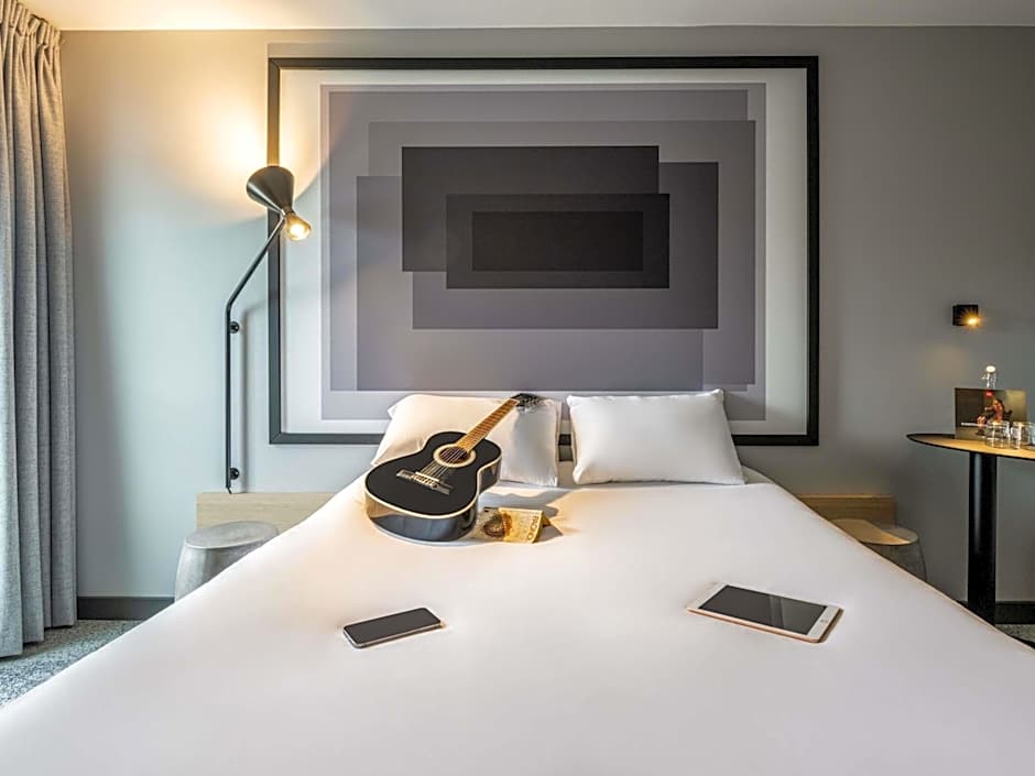 ibis Issoire