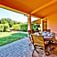 Residence with swimming-pool and thermal pools in Sorano
