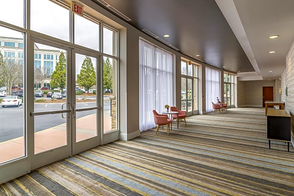 Holiday Inn Atlanta-Gas South Arena Area, an IHG Hotel By IHG