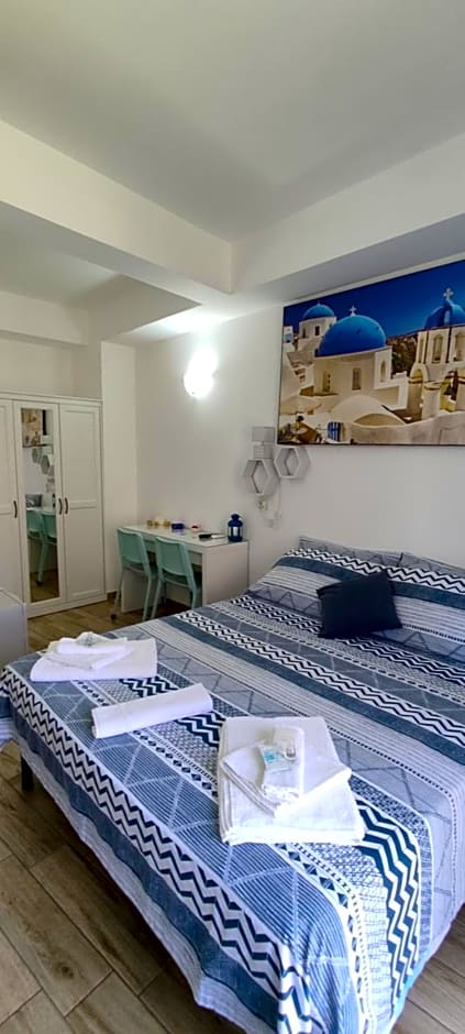 B&B AKROPOLIS