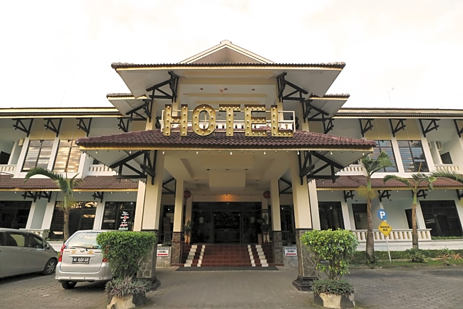 Hotel Wisata by ZUZU