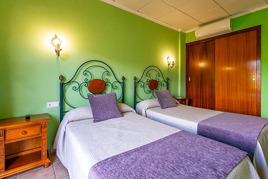 Hotel Rural Serrella