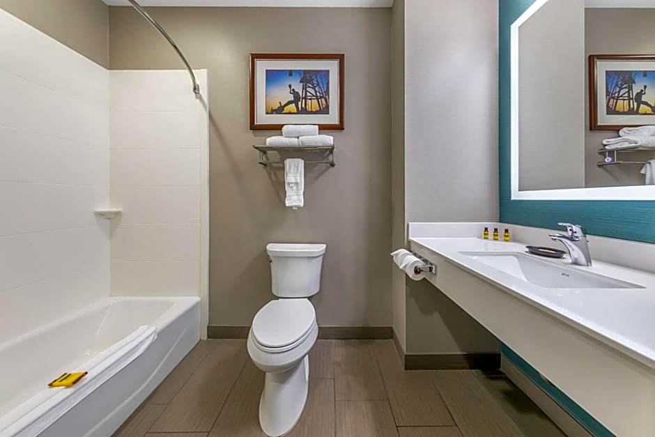 Best Western Plus Taft Inn