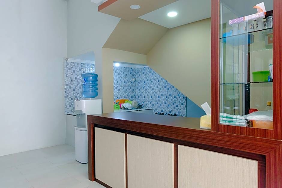 Hotel O El Reyshi Family Residence Syariah