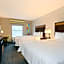 Hampton Inn By Hilton & Suites Fort Myers Beach/Sanibel Gateway