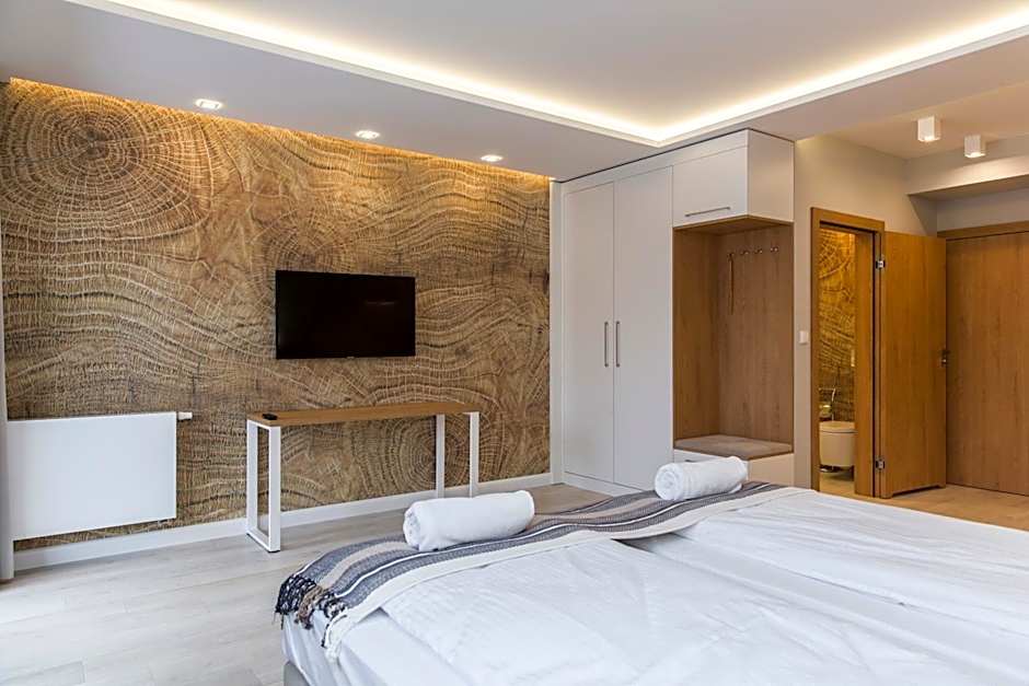 Royal Hill Residence
