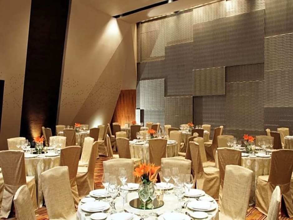 Vivanta Bengaluru, Whitefield