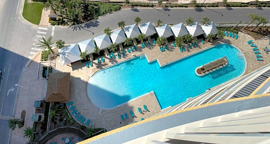 Calypso 3-2303 Penthouse Level w/ Incredible View!