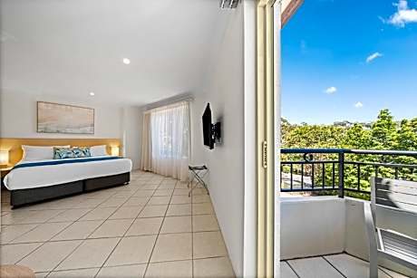 Studio with Balcony