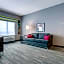 Hampton Inn & Suites Cincinnati Midtown Rookwood