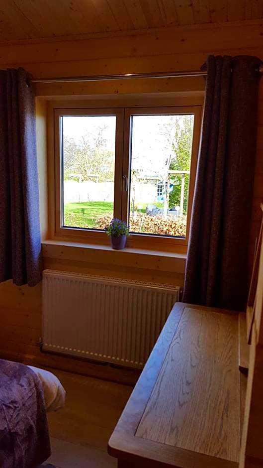 Ruth's Retreat Country Retreat with private hot tub