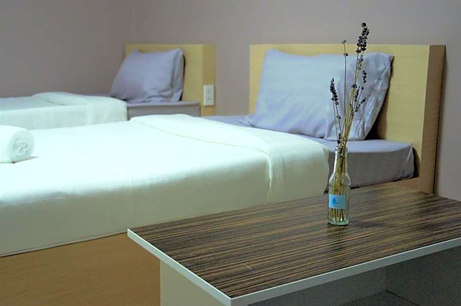 H12, The Stylish Apartment