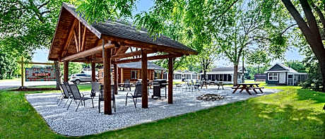 Big River Escape Riverside Cabins