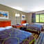Super 8 by Wyndham Tilton/Lake Winnipesaukee