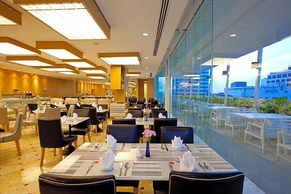 Centara Hotel Hat Yai