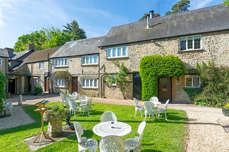 Jersey Arms Hotel Bicester