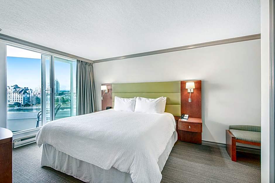 Victoria Regent Waterfront Hotel & Suites