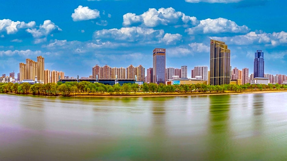 Crowne Plaza Hotel Lanzhou By IHG