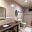 Check Inn Bacolod by RedDoorz